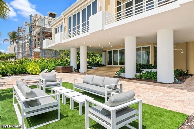 3860 Gordon DR, Naples, FL 34102