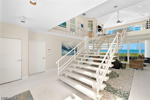 3860 Gordon DR, Naples, FL 34102