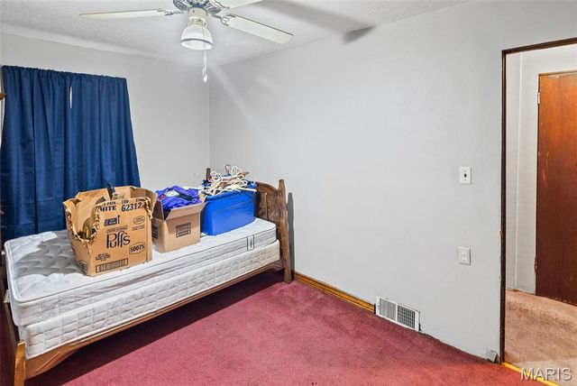 252 12th Street, Wood River, IL 62095