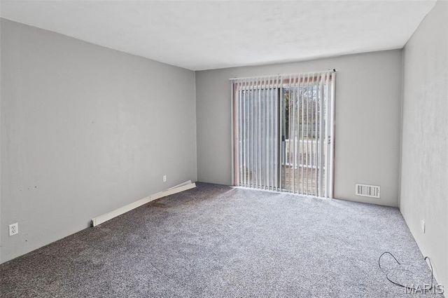 252 12th Street, Wood River, IL 62095