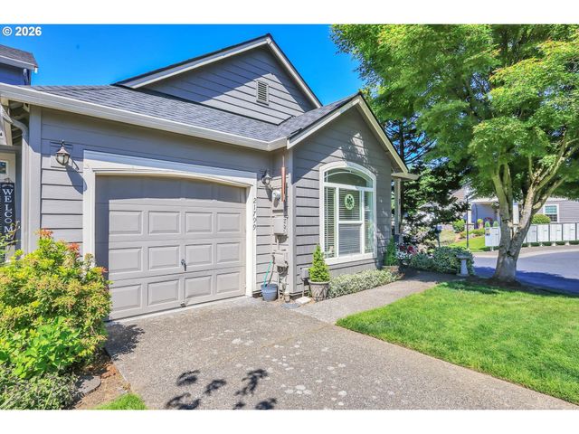 21799 Ne LARKSPUR Ln, Fairview, OR 97024