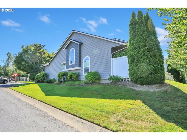 21799 Ne LARKSPUR Ln, Fairview, OR 97024