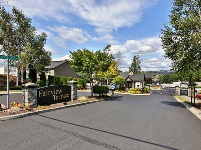 21799 Ne LARKSPUR Ln, Fairview, OR 97024
