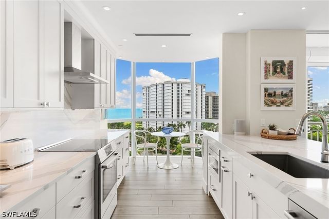 4255 Gulf Shore BLVD N 801, Naples, FL 34103