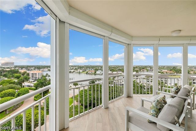 4255 Gulf Shore BLVD N 801, Naples, FL 34103