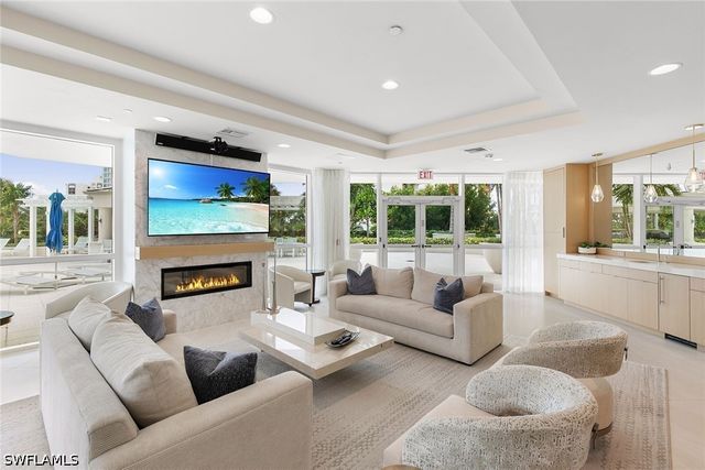 4255 Gulf Shore BLVD N 801, Naples, FL 34103