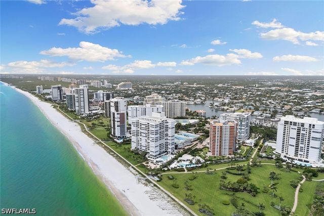 4255 Gulf Shore BLVD N 801, Naples, FL 34103