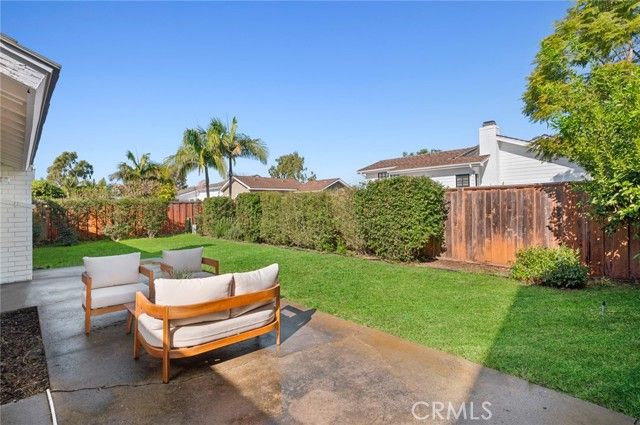 2030 Port Weybridge, Newport Beach, CA 92660