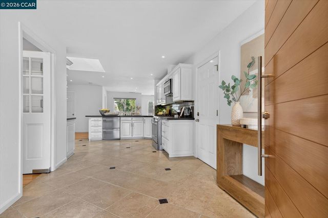 1536 Alamo Way, Alamo, CA 94507