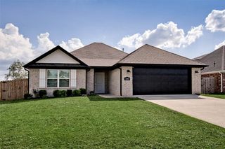 2703 Cassidy Avenue, Springdale, AR 72764