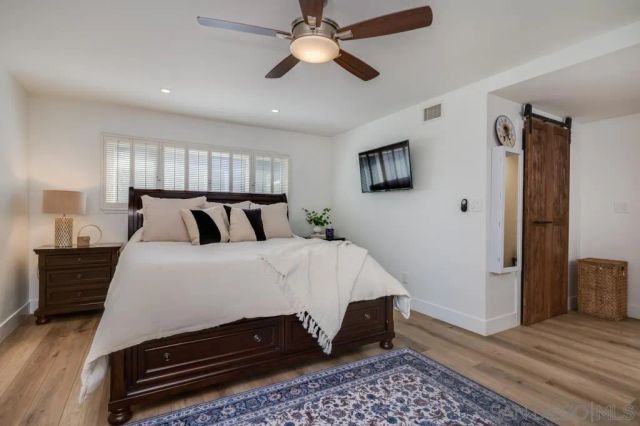 7634 Flag Lake, San Diego, CA 92119