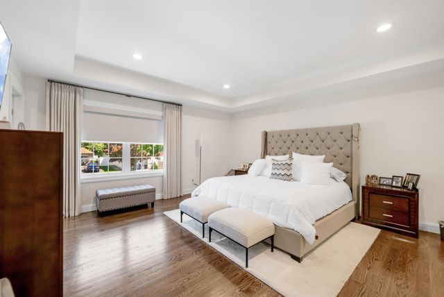 53 COGER ST, Saddle Brook, NJ 07663