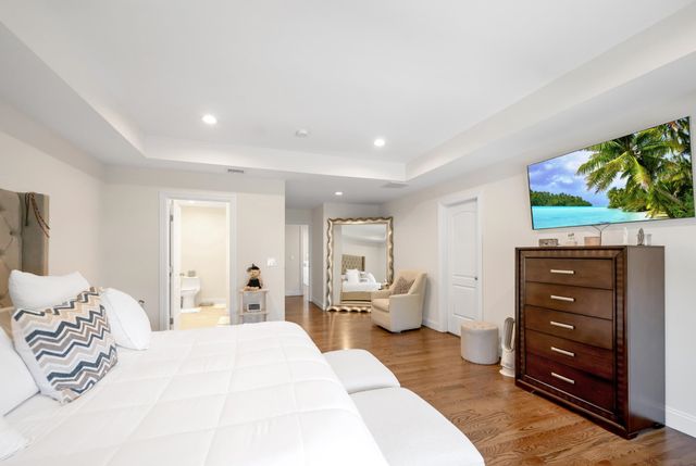 53 COGER ST, Saddle Brook, NJ 07663