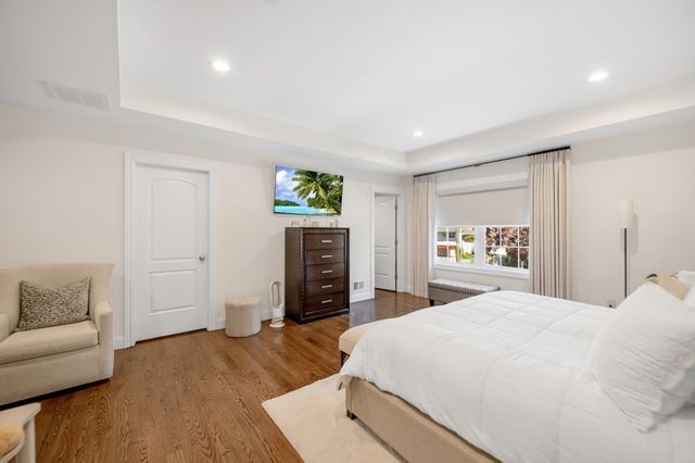 53 COGER ST, Saddle Brook, NJ 07663