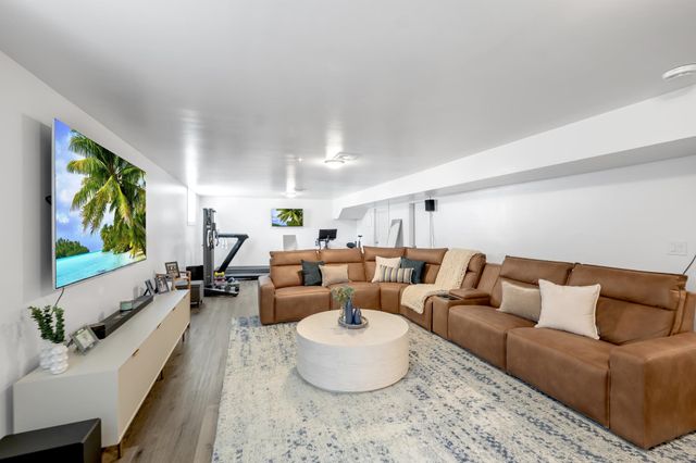53 COGER ST, Saddle Brook, NJ 07663