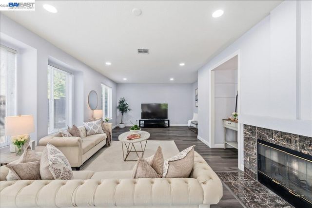 4708 Finch Way, Dublin, CA 94568