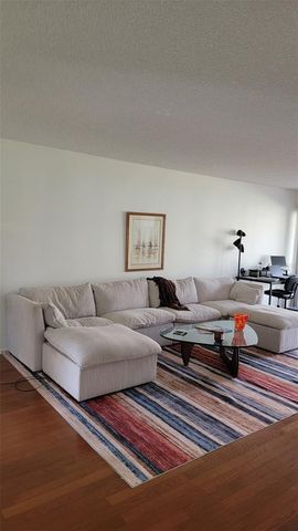 5647 SUMMER SIDE LANE 41A, Sarasota, FL 34231