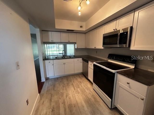 5647 SUMMER SIDE LANE 41A, Sarasota, FL 34231