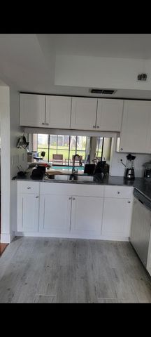 5647 SUMMER SIDE LANE 41A, Sarasota, FL 34231