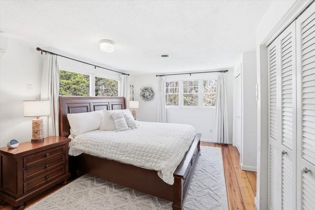 6 Stonefield Drive, Sandwich, MA 02537