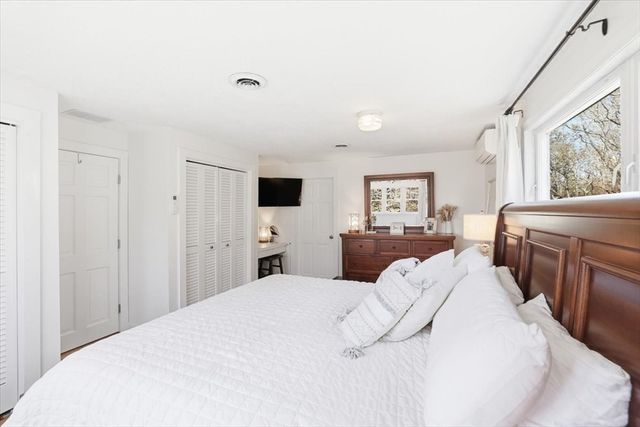 6 Stonefield Drive, Sandwich, MA 02537