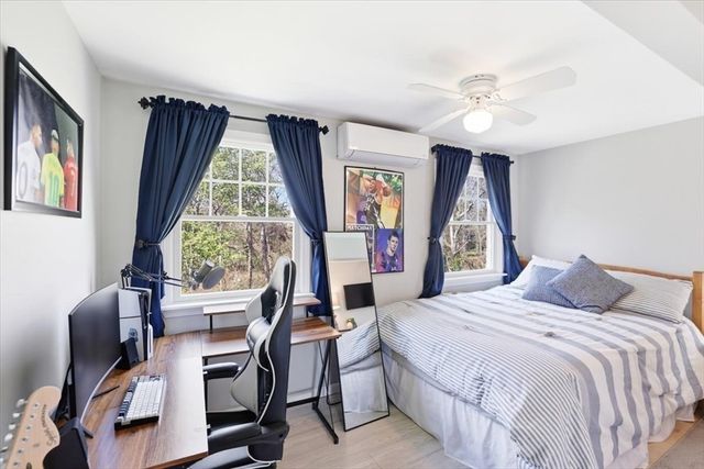 6 Stonefield Drive, Sandwich, MA 02537