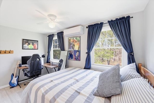 6 Stonefield Drive, Sandwich, MA 02537