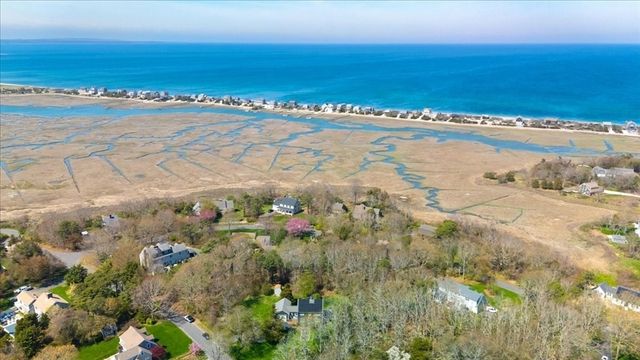 6 Stonefield Drive, Sandwich, MA 02537
