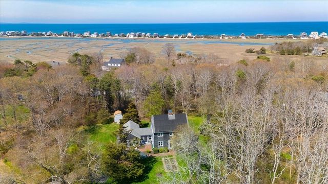 6 Stonefield Drive, Sandwich, MA 02537