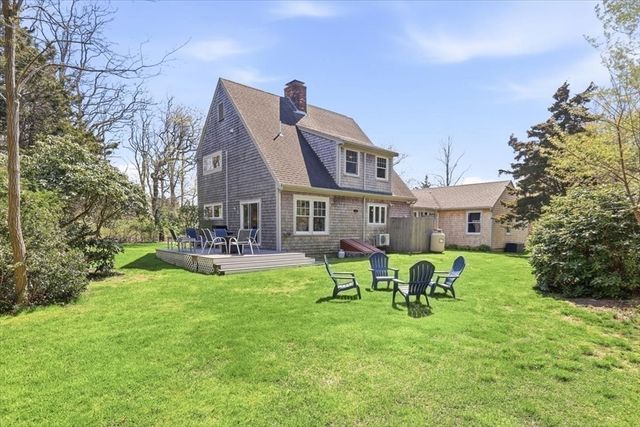 6 Stonefield Drive, Sandwich, MA 02537