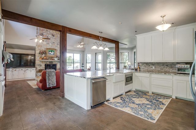 819 Old Annetta Road, Aledo, TX 76008