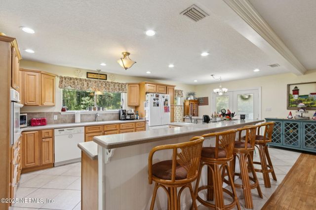 86385 PEEPLES Road, Yulee, FL 32097