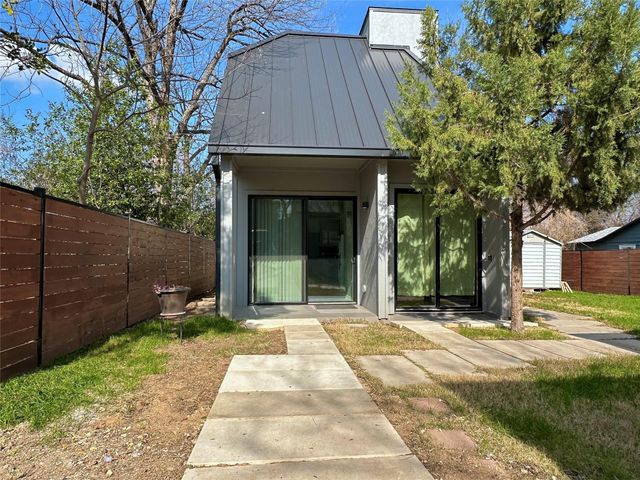 914 E 39th ST 2, Austin, TX 78751