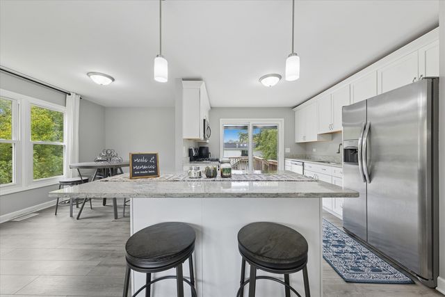 623 Cochise Circle, Bolingbrook, IL 60440