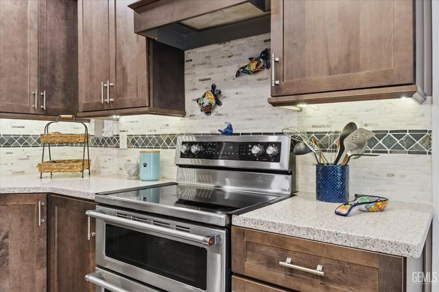 5921 Margaret Court, Bakersfield, CA 93306