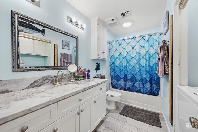 5921 Margaret Court, Bakersfield, CA 93306