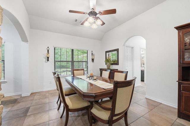 15420 Queen Elizabeth Court, Montgomery, TX 77316