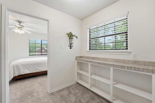 15420 Queen Elizabeth Court, Montgomery, TX 77316