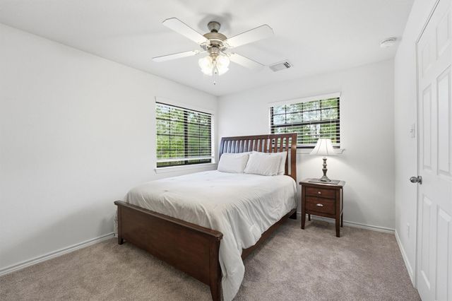 15420 Queen Elizabeth Court, Montgomery, TX 77316