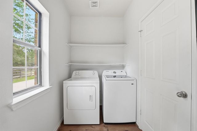 15420 Queen Elizabeth Court, Montgomery, TX 77316