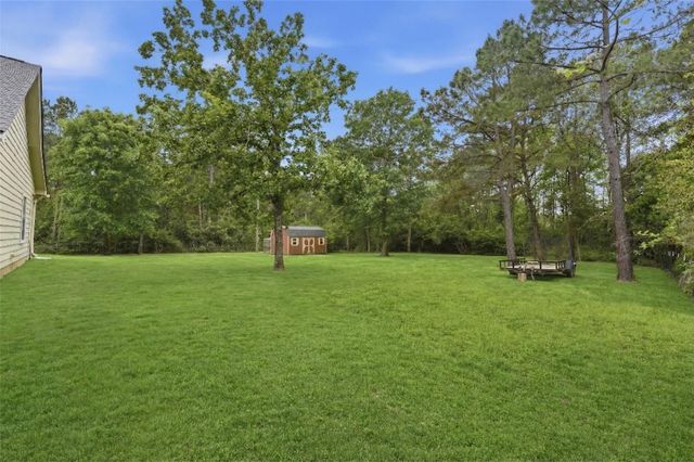 15420 Queen Elizabeth Court, Montgomery, TX 77316