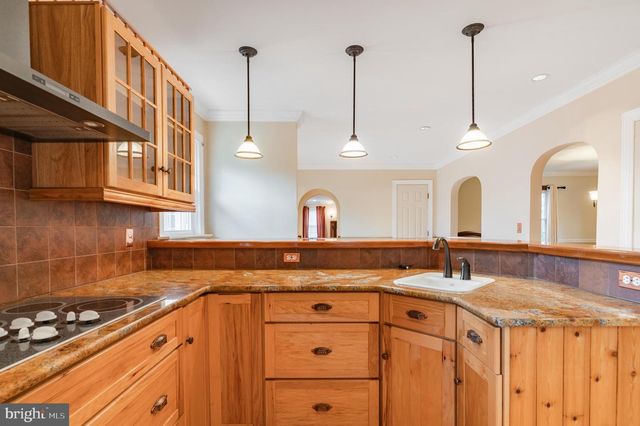 54 NORRISTOWN RD, Blue Bell, PA 19422