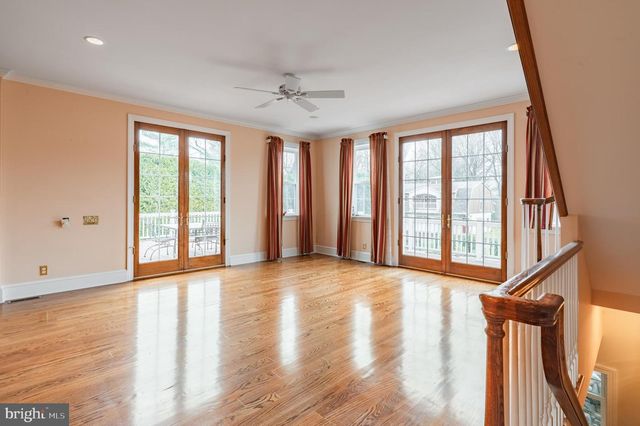 54 NORRISTOWN RD, Blue Bell, PA 19422