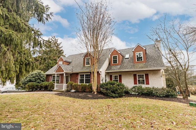 54 NORRISTOWN RD, Blue Bell, PA 19422