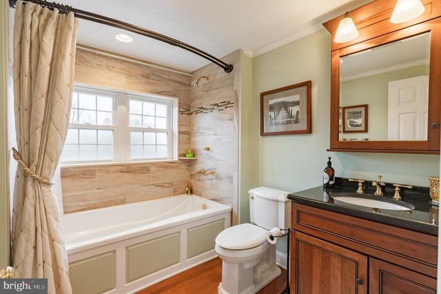 54 NORRISTOWN RD, Blue Bell, PA 19422