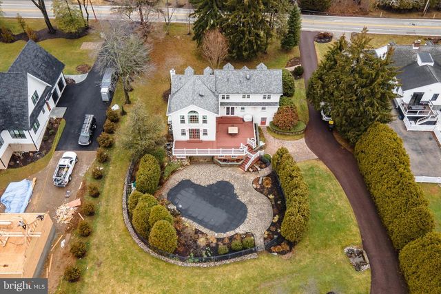 54 NORRISTOWN RD, Blue Bell, PA 19422