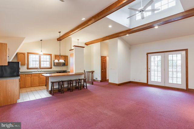 54 NORRISTOWN RD, Blue Bell, PA 19422