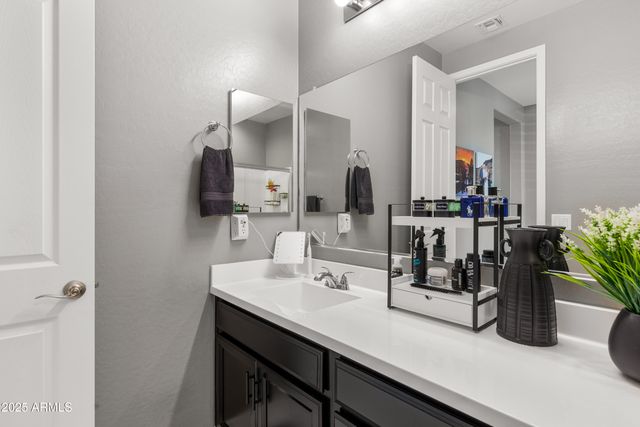 19628 W EXETER Boulevard, Litchfield Park, AZ 85340