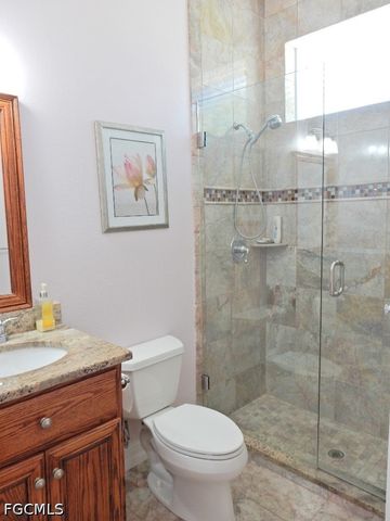 5302 SW 27th PL, Cape Coral, FL 33914