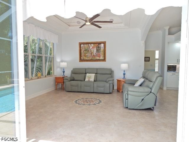 5302 SW 27th PL, Cape Coral, FL 33914